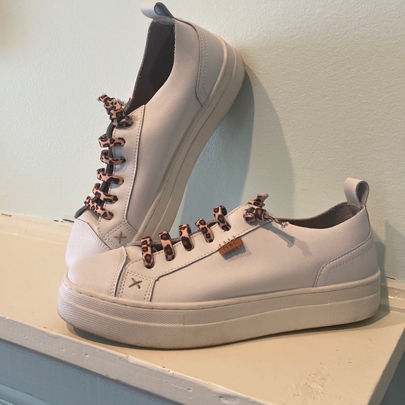 musse and cloud Shoes - Muse and cloud  white leather tennis shoes/sneakers